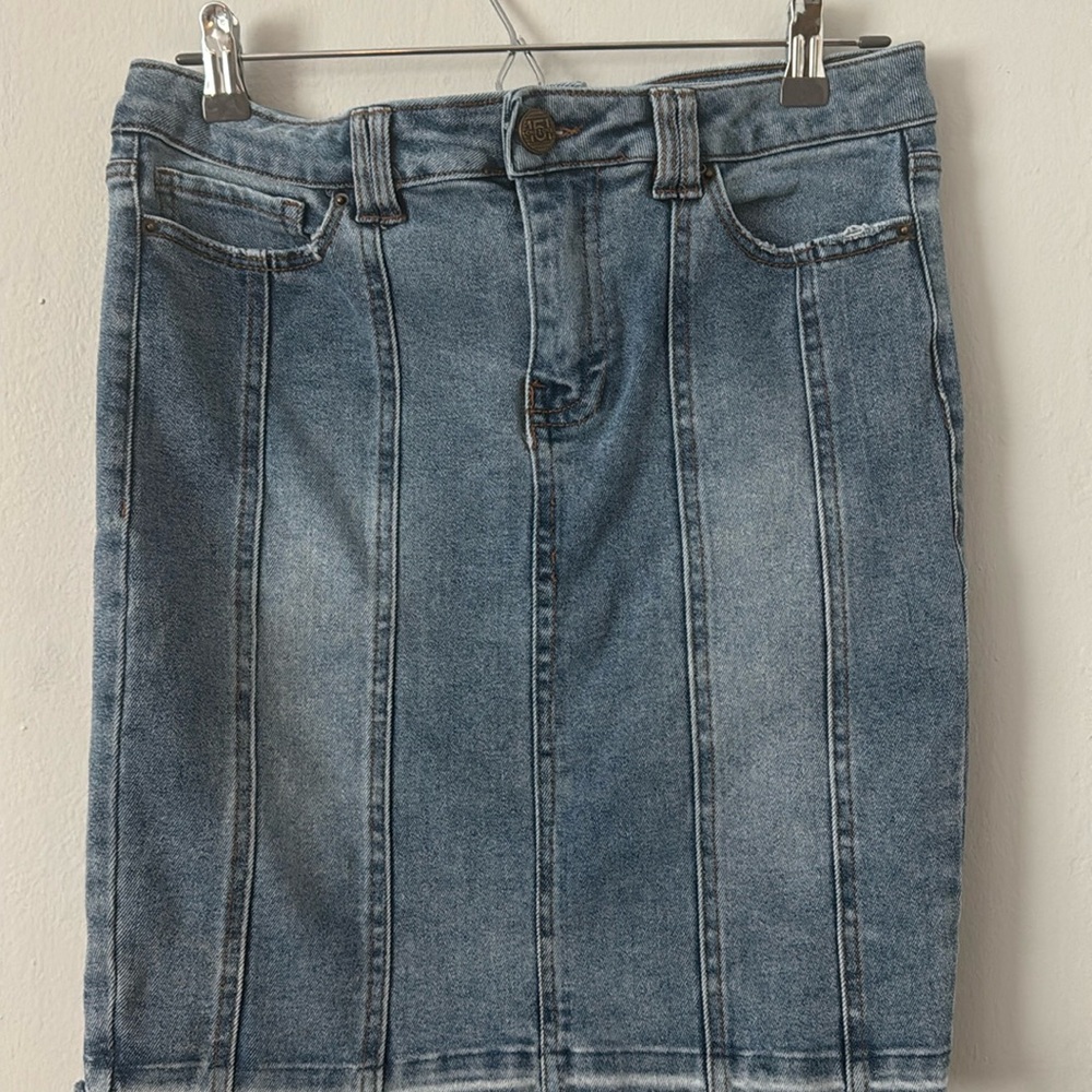 One5One denim skirt size M